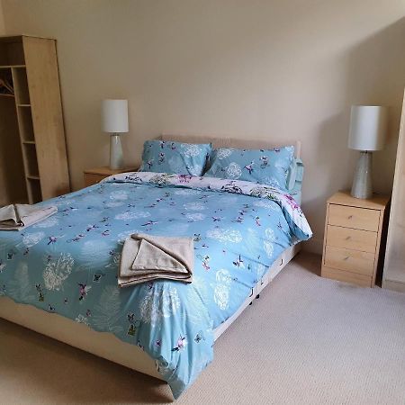 Flat 1 Castlebank House Flats Apartment ดิงวอลล์ ภายนอก รูปภาพ