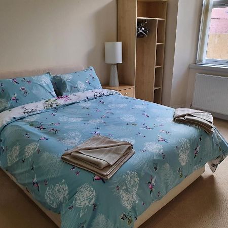 Flat 1 Castlebank House Flats Apartment ดิงวอลล์ ภายนอก รูปภาพ