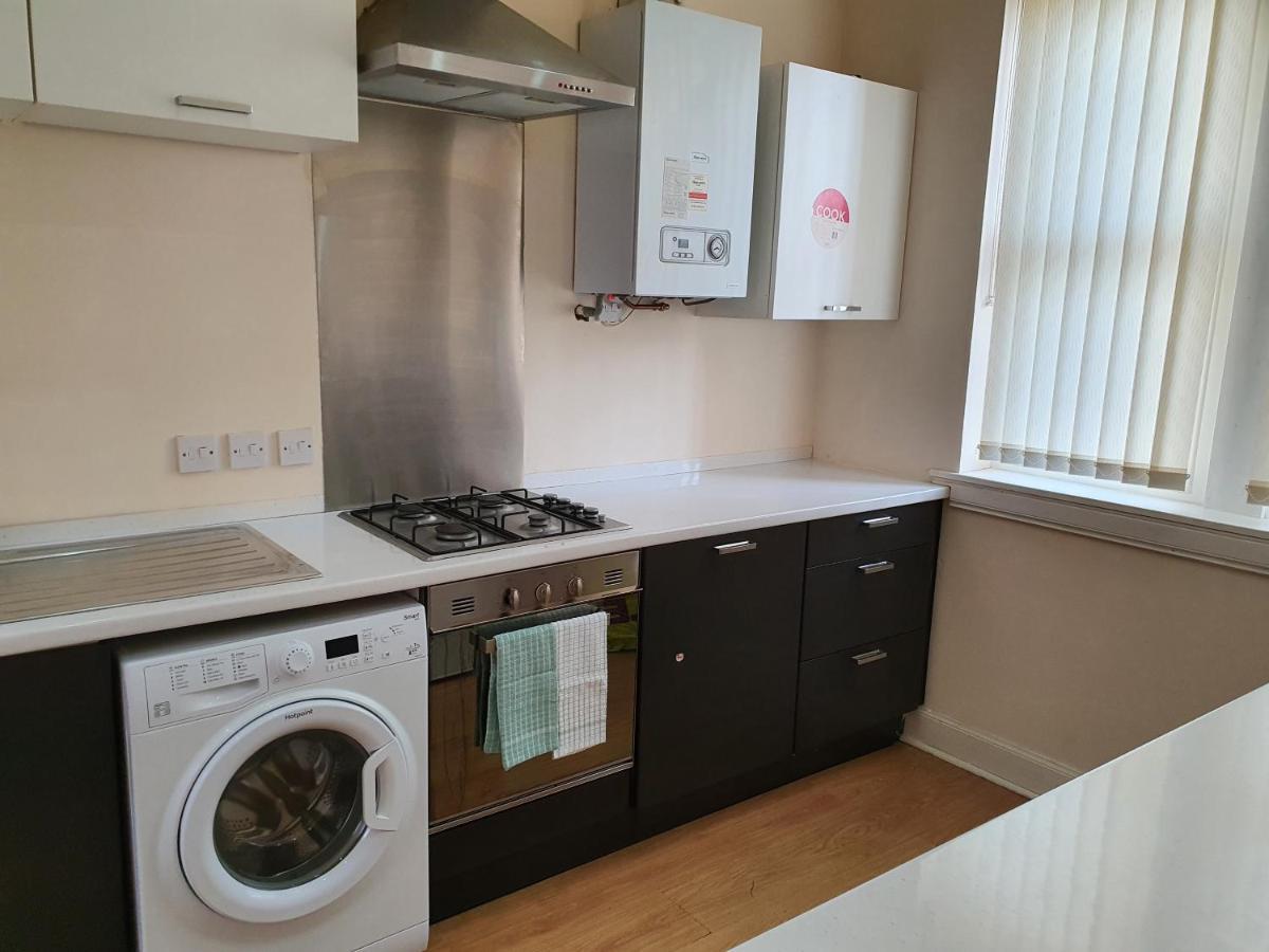 Flat 1 Castlebank House Flats Apartment ดิงวอลล์ ภายนอก รูปภาพ